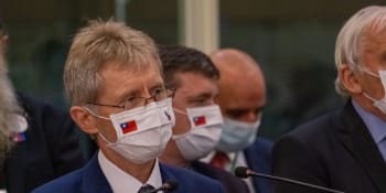 Čínská ambasáda: Vystrčil porušil cestou na Tchaj-wan národní suverenitu Číny
