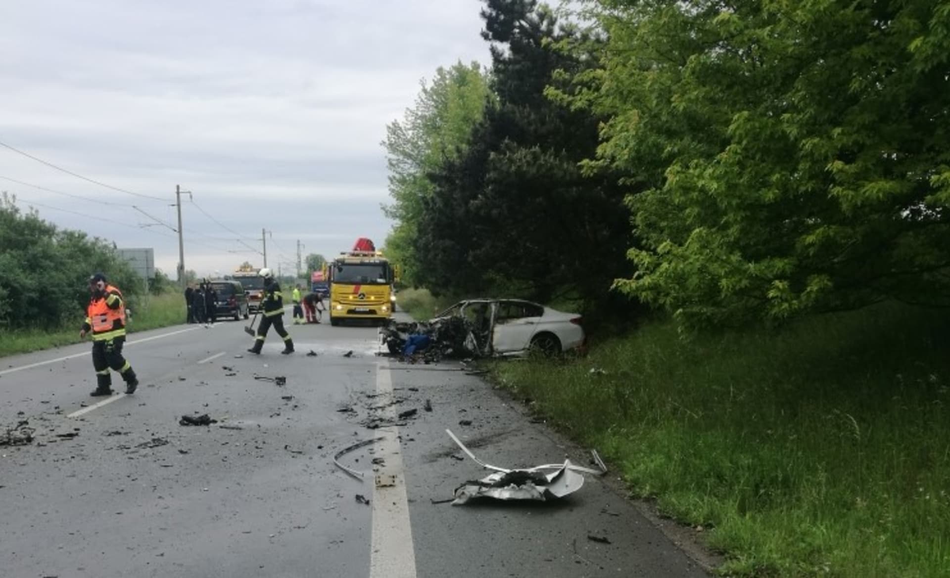 Květnová nehoda BMW a octavie u Černožic
