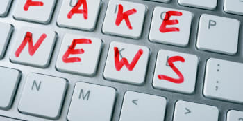 Nová vlna dezinformací před volbami. Otestujte si, nakolik jste imunní proti fake news