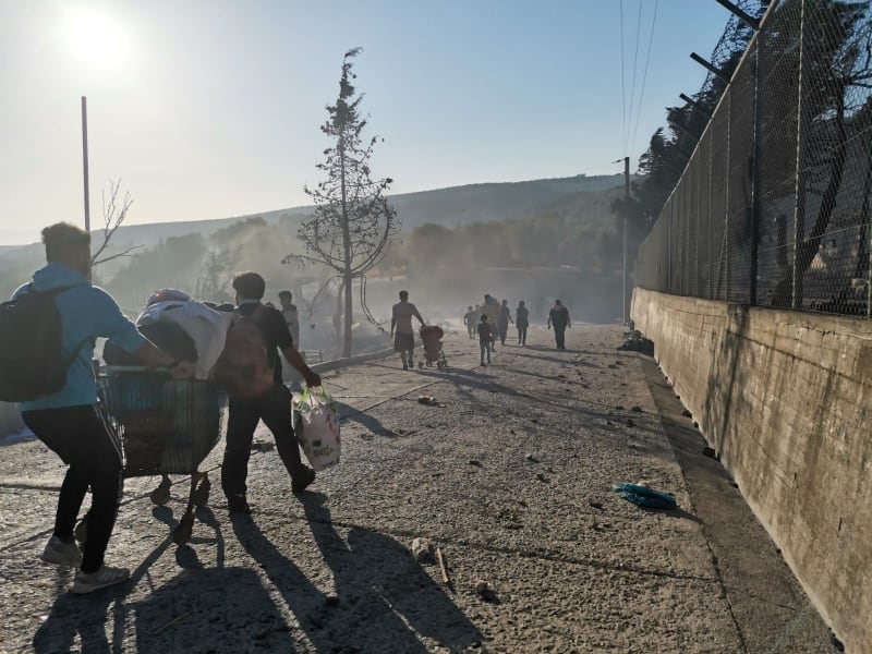 Řecko prý o převzetí dalších migrantů nežádá, aby tak nevyvolalo sabotáže i v jiných táborech.