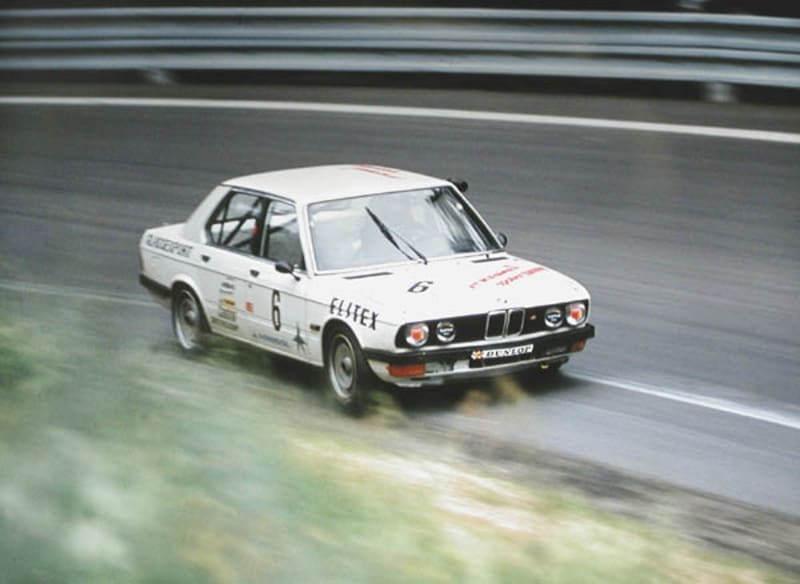 V roce 1982 za volantem BMW 528i v Brně.