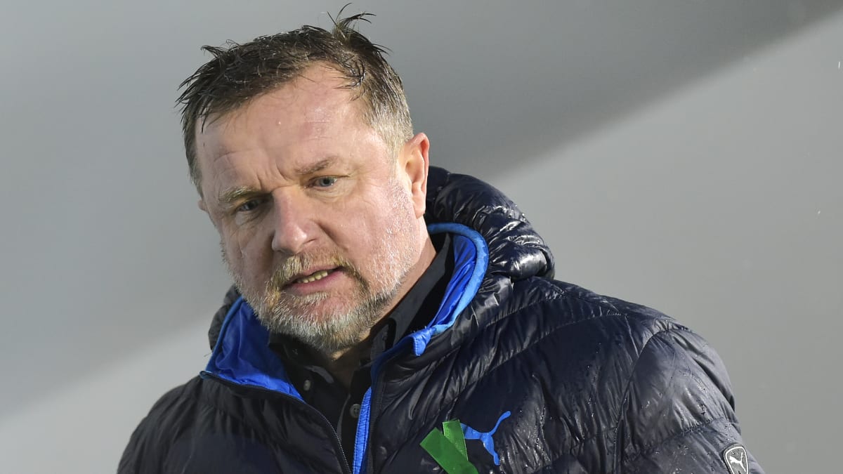 Vedení Ludogorce Razgrad jedná s trenérem Pavlem Vrbou o ukončení smlouvy.