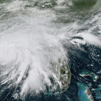 Bouře Sally zesílila na hurikán druhé kategorie