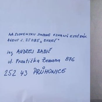 Koláž z dopisů pro Andreje Babiše