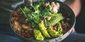 Měsíc veganem: Jaké benefity vám rostlinná strava přinese a co udělá s vaším tělem?