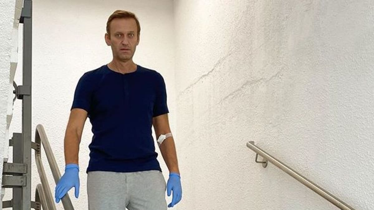 V Omsku zemřel lékař, který léčil opoziční předáka Alexeje Navalného. 