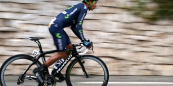 Tour de France hrozí dopingový skandál, podle médií se týká Quintanova týmu