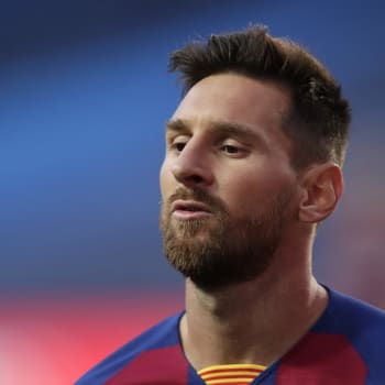 Lionel Messi nese těžce vyhazov Luise Suáreze z Barcelony