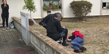 Útok před bývalou redakcí Charlie Hebdo: Jsem hrdý na syna, řekl otec teroristy