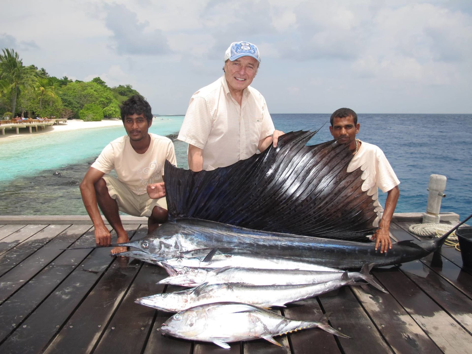Je Karel Gott tedy skvělým rybářem? Možná. Tato fotografie je ale vzpomínka na dovolenou na Maledivách a na Srí Lance v roce 2013.