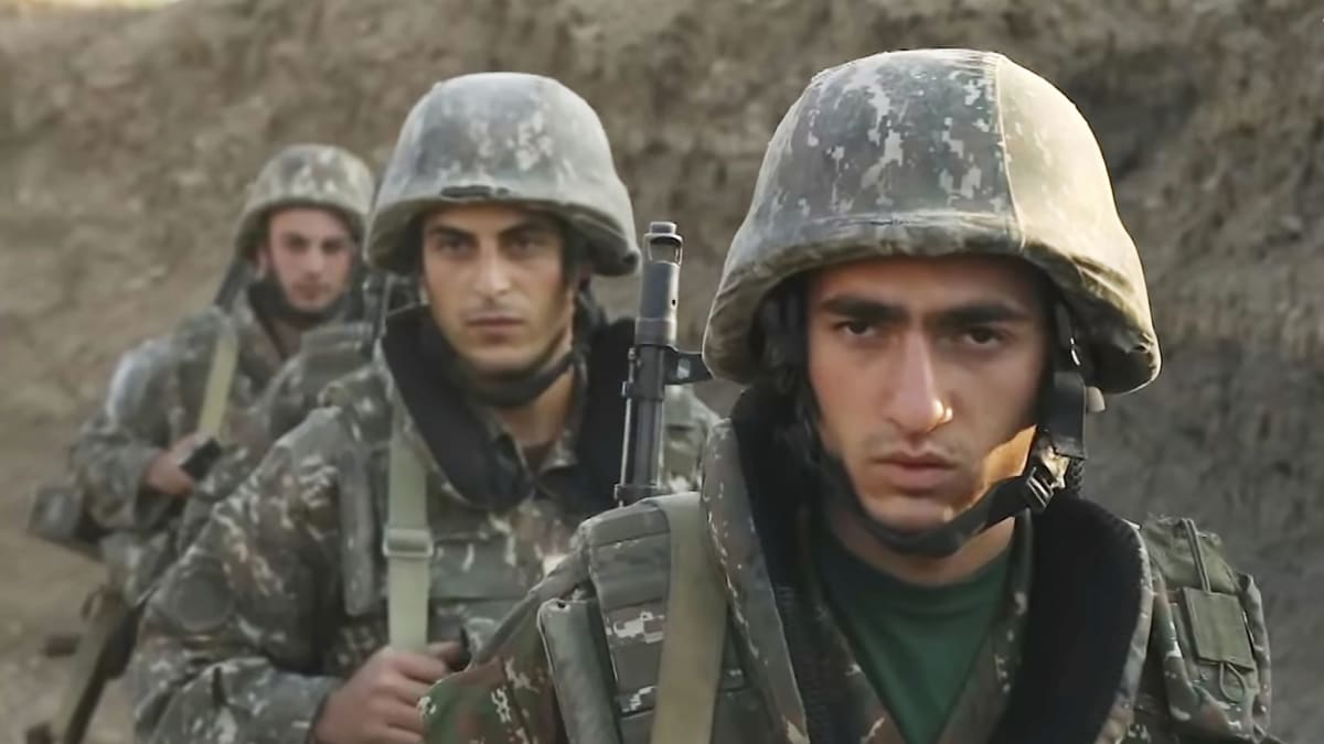 Arménští vojáci na stráži v Náhorním Karabachu. 