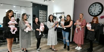 Babyboom v salonu krásy: Během jediného roku porodilo sedm pracovnic