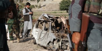 Výbuch v Afghánistánu si vyžádal 15 obětí. Policie obvinila islamisty z Tálibánu