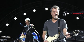 Zemřel legendární kytarista Van Halen, zakladatel stejnojmenné kapely. Podlehl rakovině