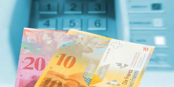 Švýcarsko sjednotilo bankomaty, výběr i vklad peněz provedete bez ohledu na banku
