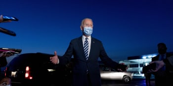 Pokud bude mít Trump koronavirus, neměli bychom vést žádnou debatu, říká Joe Biden