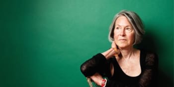 Letošní Nobelovu cenu za literaturu získala americká básnířka Louise Glücková