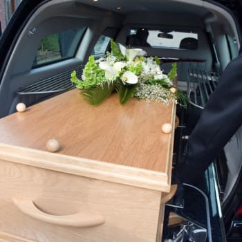 Pohřební vůz