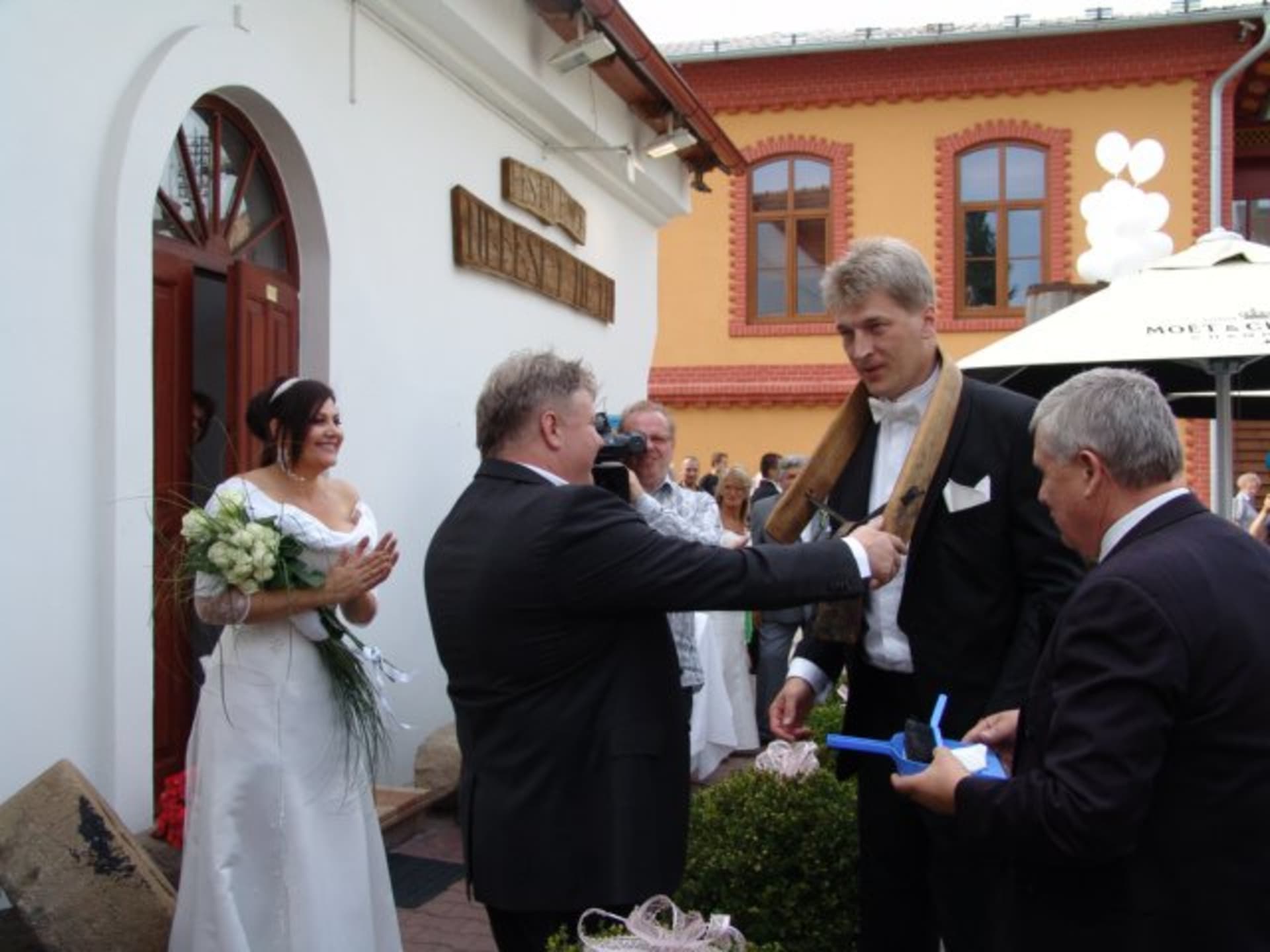 Svatba Ilony Csákové