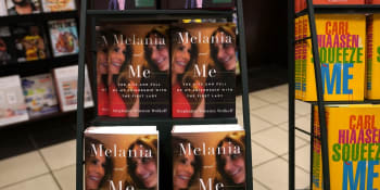 Autorka knihy o Melanii Trumpové čelí žalobě amerického ministerstva spravedlnosti