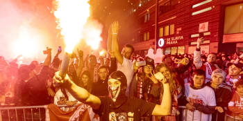 Čeští ultras: S fanoušky budou protestovat i normální lidi. Policie je v pohotovosti