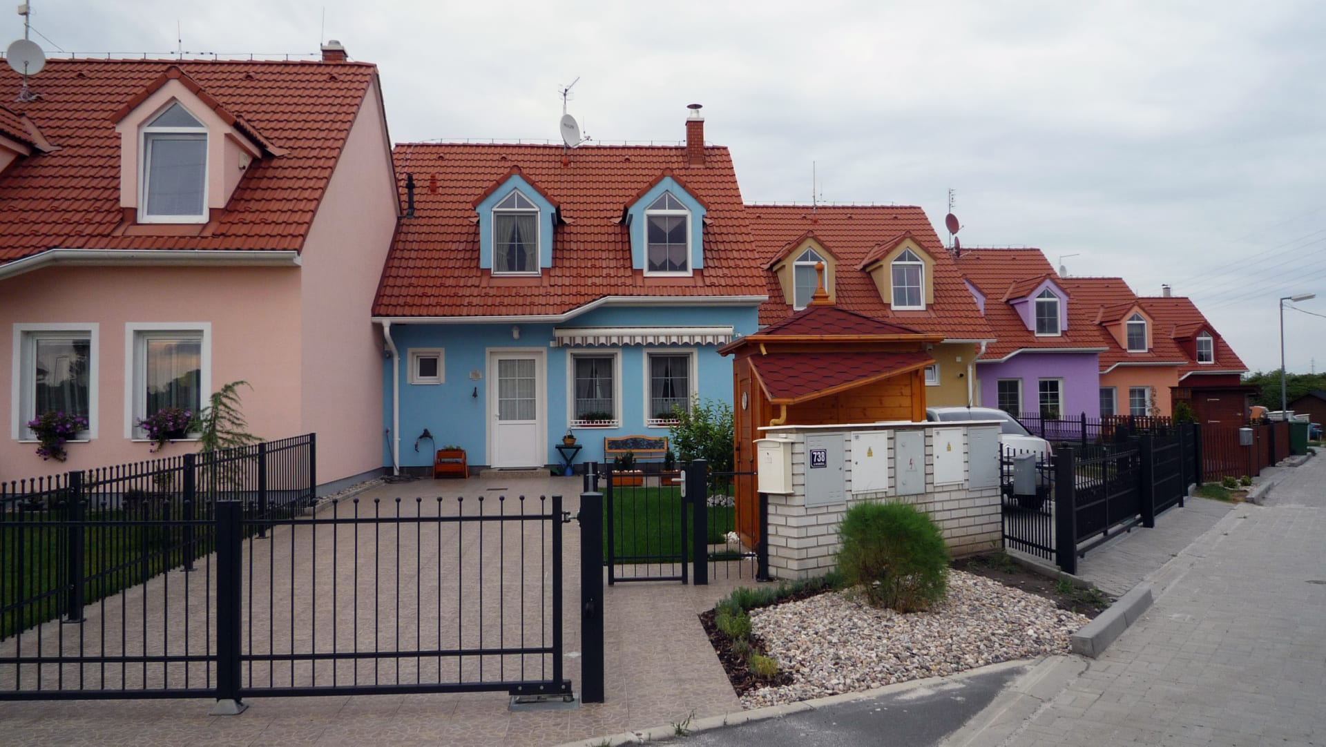 Třetina Čechů, kteří uvažují o vlastním bydlení, je ochotna slevit ze svých nároků.
