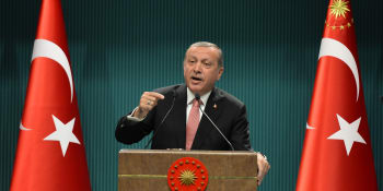 Erdogan: S muslimy se zachází jako s Židy před druhou světovou válkou 