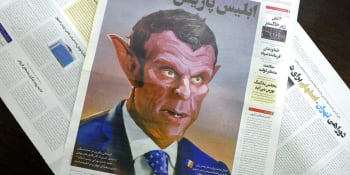 Macron jako ďábel. Muslimské země se ohrazují proti výrokům o karikaturách Mohameda