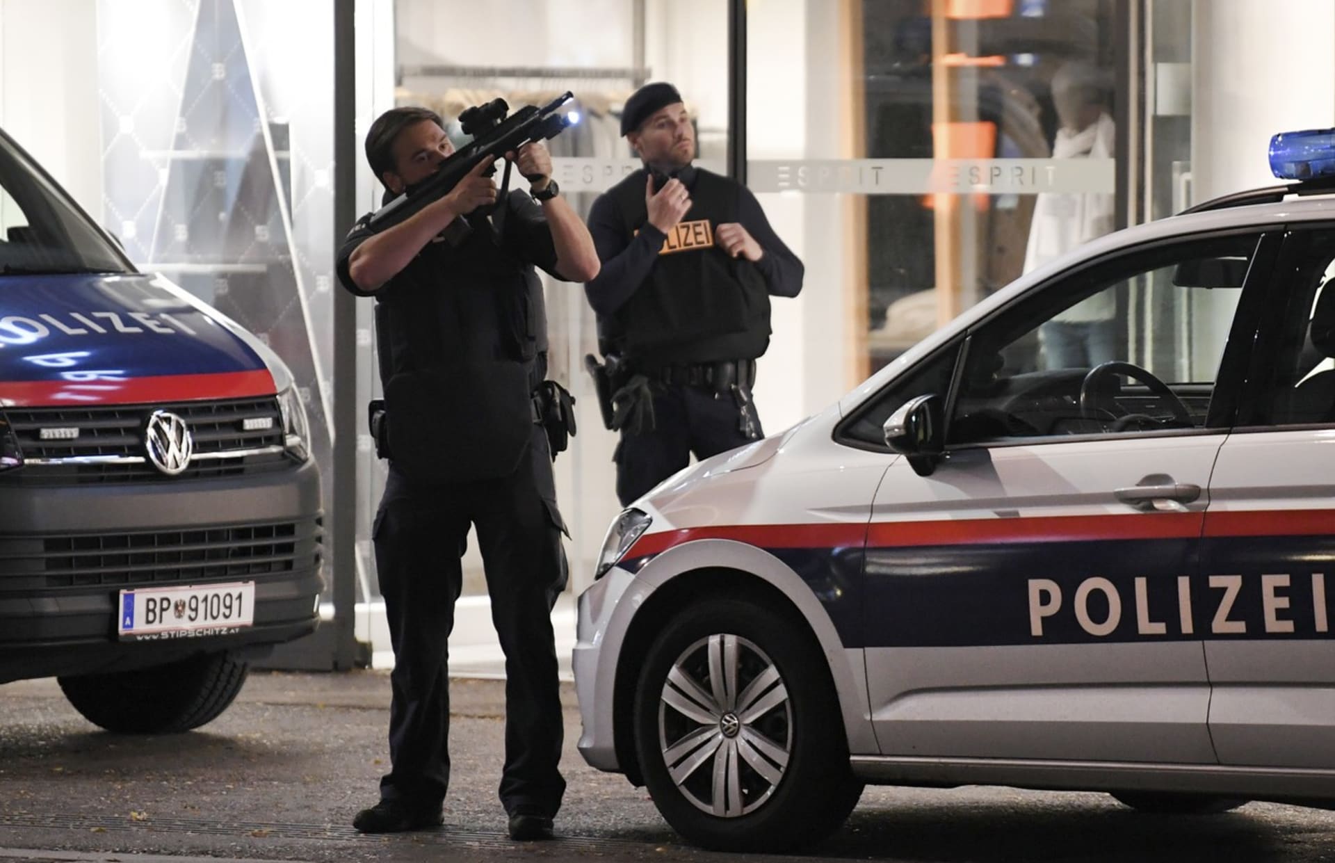 Záběr z útoku ve Vídni
