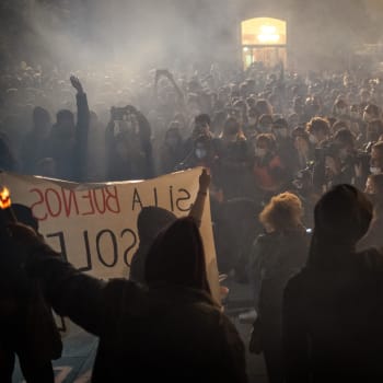 Demonstrace v Barceloně se neobešla bez násilí.