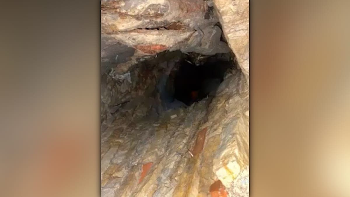 Muž se dal před policií na útěk a skočil do staré studny. V podzemí se zaklínil. 