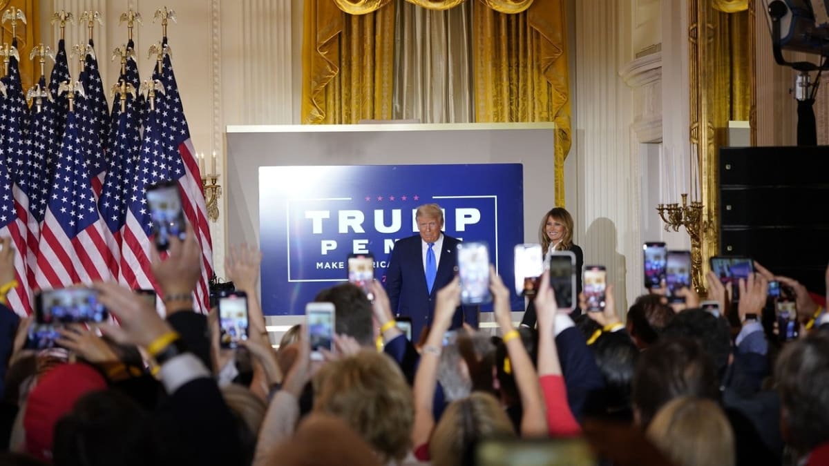 Donald Trump na povolební tiskové konferenci