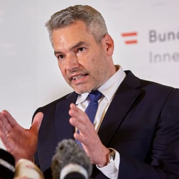 Rakouský ministr vnitra Karl Nehammer (foto: Profimedia)