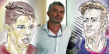 Fotbalový expert Karoch kreslí. A ke komentování říká: Posměšky lidí mi nevadí