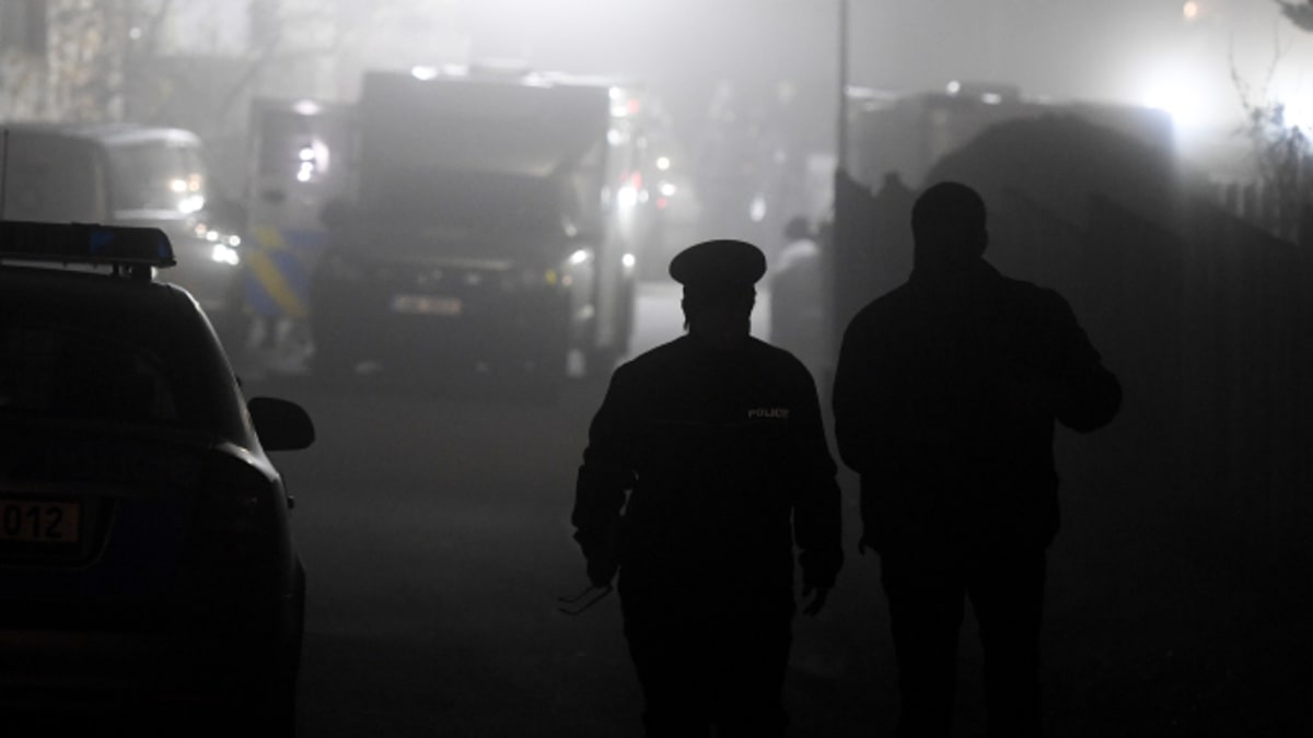 Policisté z NCOZ v noci zadrželi téměř dvacet lidí v souvislosti s výjezdy na Ukrajinu. (Ilustrační snímek)