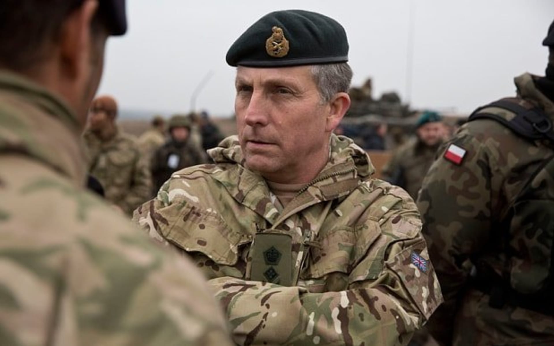 Šéf britských odzbrojených sil generál Nick Carter