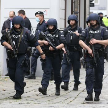 Vídeň útok policie