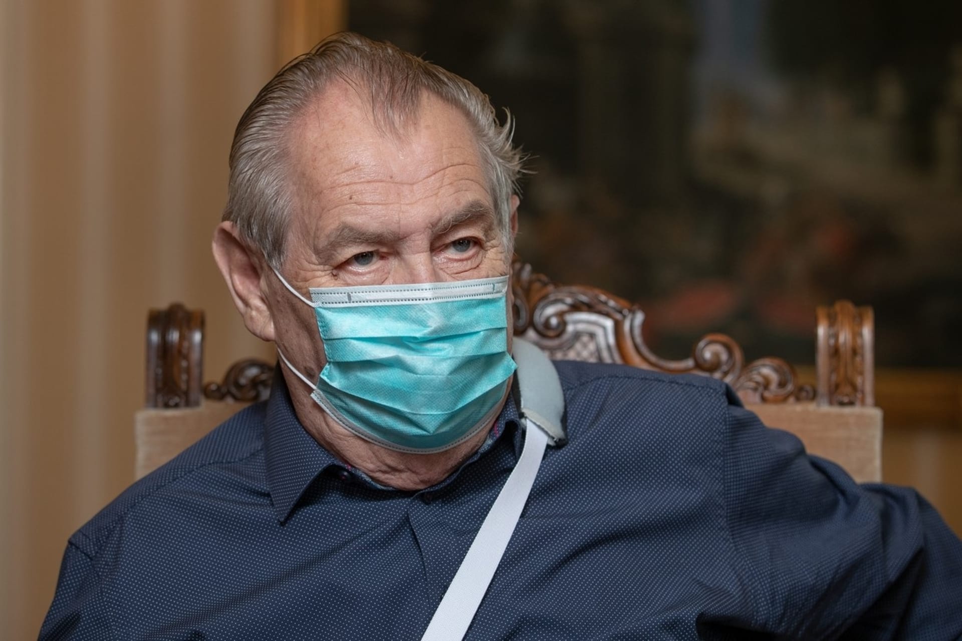 Prezident Miloš Zeman nemá po očkování proti COVID-19 žádné obtíže.