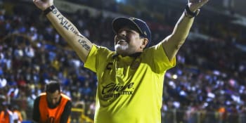 Maradona může po operaci opustit nemocnici. Čeká ho ale odvykací kúra na klinice