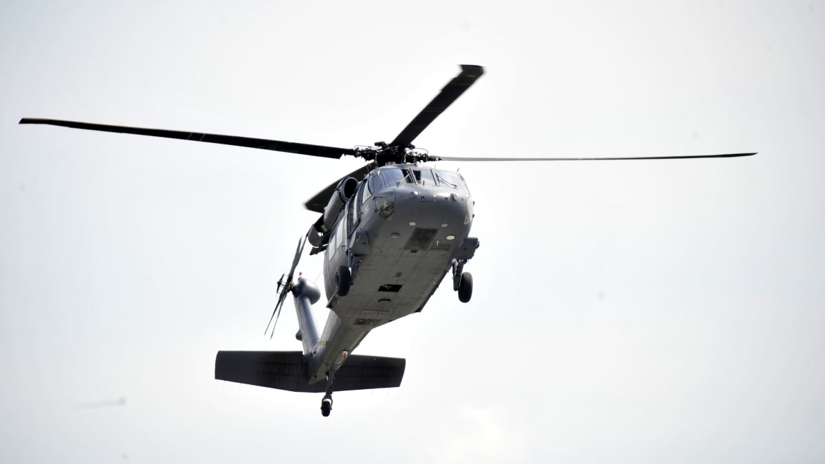 Vrtulník Sikorsky UH-60A Black Hawk, na jehož palubě tragicky zahynula česká vojačka Michaela Tichá.