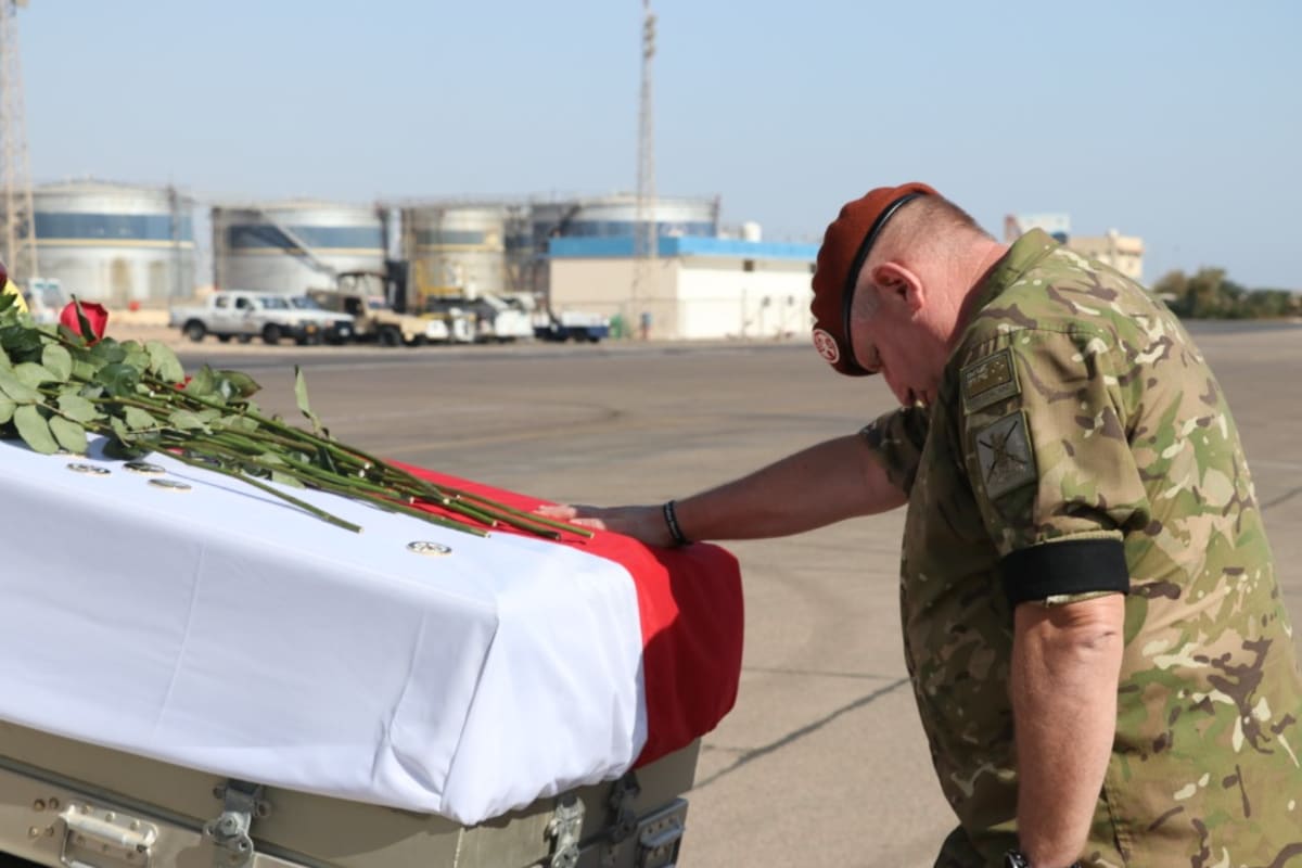 Tělo rotmistryně Michaely Tiché, která zemřela v Egyptě, přepravili do ČR.