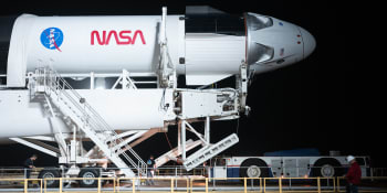 Počasí zhatilo plány: Start rakety Falcon 9 a lodi Crew Dragon se opět posouvá