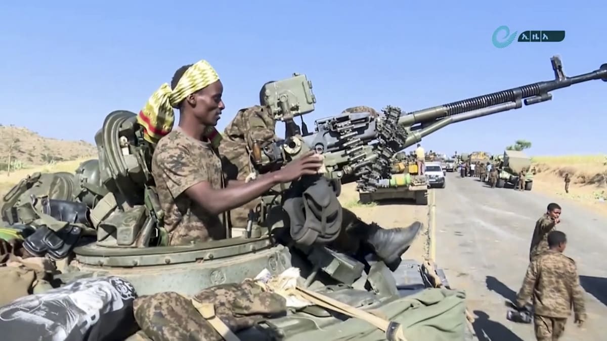 Etiopská vláda oznámila, že její jednotky získaly kontrolu nad městem Adigrat na severu země.