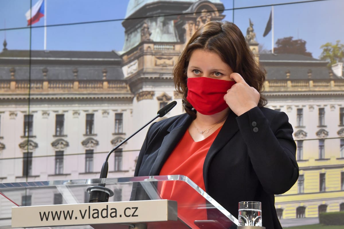 Jana Maláčová představila návrh penzijní reformy pro Česko. Sehnat pro něho politickou podporu ale bude těžké.