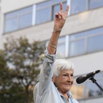 Kamila Moučková se i po devadesátce stále zajímala o politické dění.