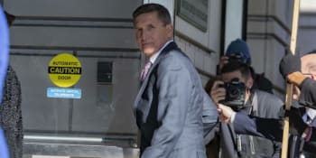 Trump omilostnil svého bývalého poradce Flynna. Ten dříve přiznal, že lhal FBI