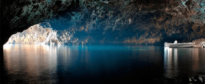 Jeskyně u Filicudi