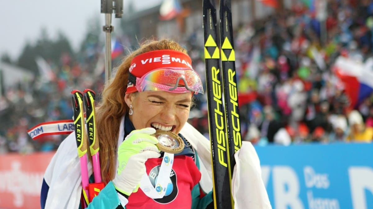 Medaile sbírala jak na běžícím pásu. V roce 2017 odjedla Gabriela Koukalová v biatlonu poslední závod, kariéru oficiálně ukončila až o dva roky později.