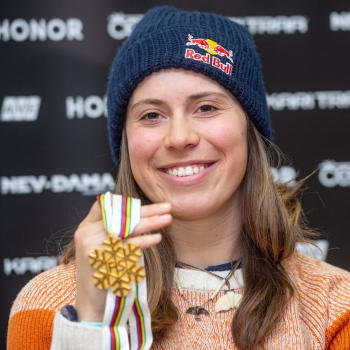 Snowboardistka Eva Samková na Mistrovství světa vybojovala zlatou medaili.