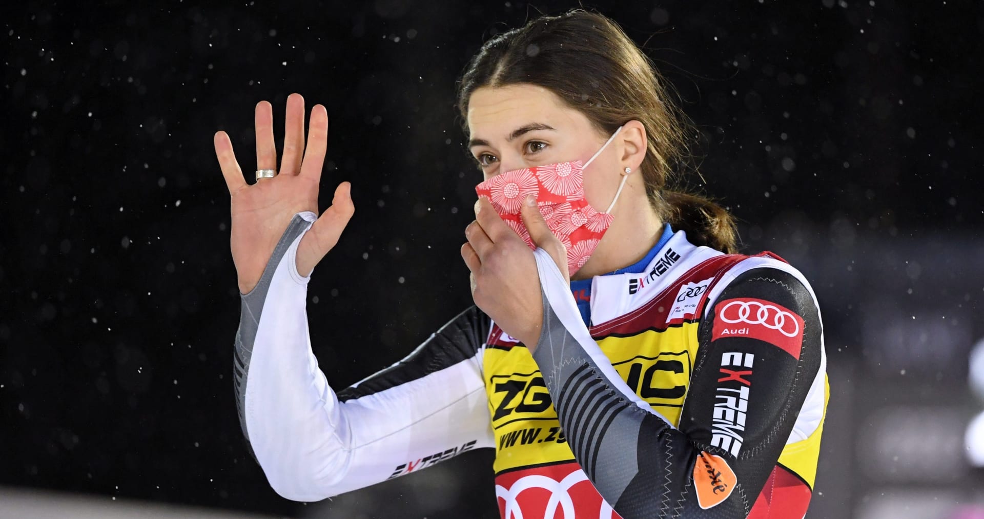 Hvězda alpského lyžování Petra Vlhová spolu s dalšími sportovci opustila SLA. Asociace ještě v úterý přišla o status národního svazu. 